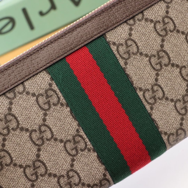 Gucci Wallets & Purse